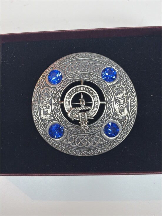 Crest Jewelry - MacKay Clan Crest Pewter Plaid Brooch